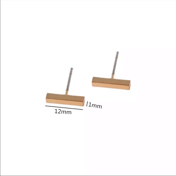 New Gold Silver Minimalism Ear Stud - Picture 3 of 4